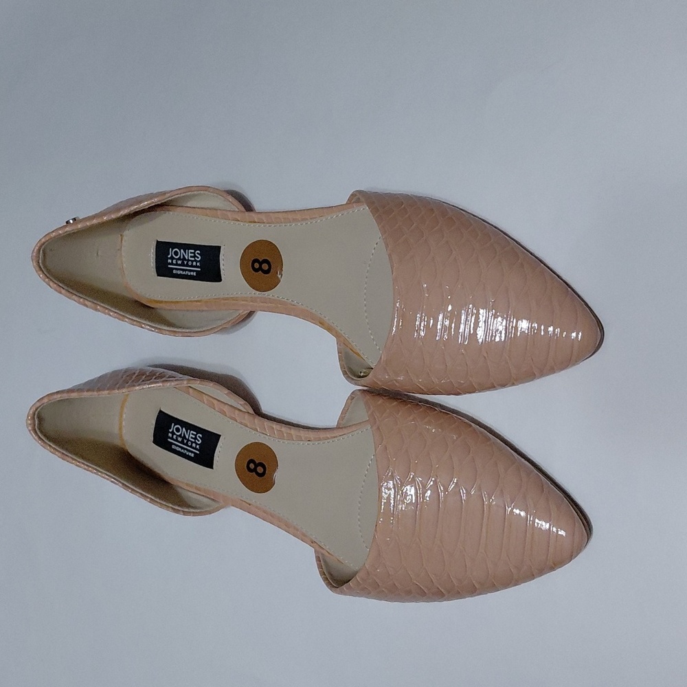 Jones New York Nude Patent Snake-Embossed Pointed-Toe Flats size 8
